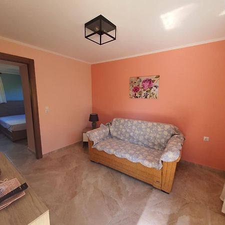 Panos House Apartamento Koínira Exterior foto
