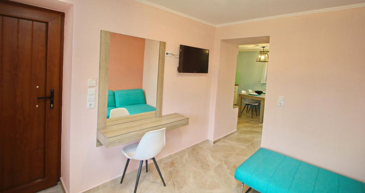 Panos House Apartamento Koínira Exterior foto